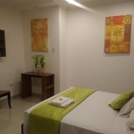 Hostal Perla Real Inn Guayaquil Exterior foto